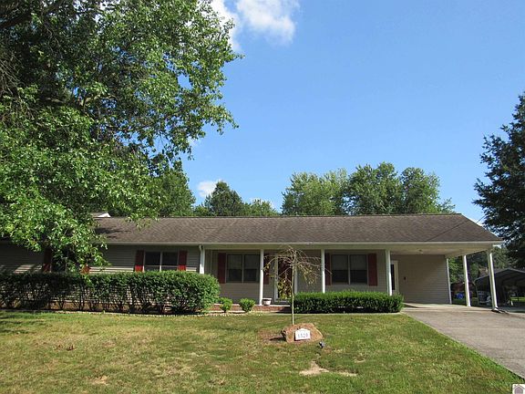 2nd image of 1520 Creekview Dr