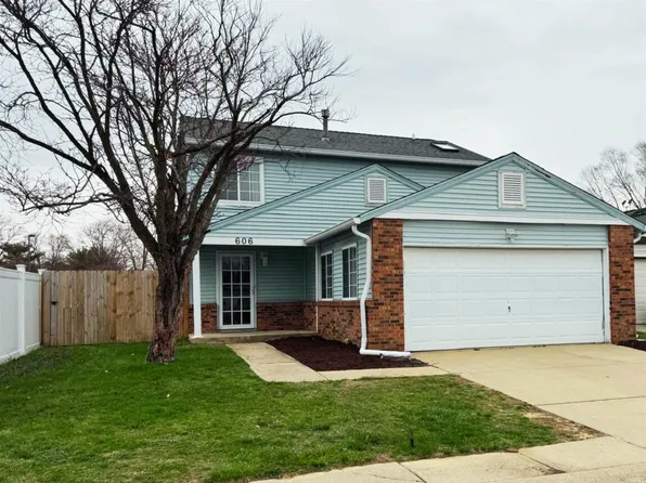 606 Canterbury Ct, Mishawaka, IN 46545