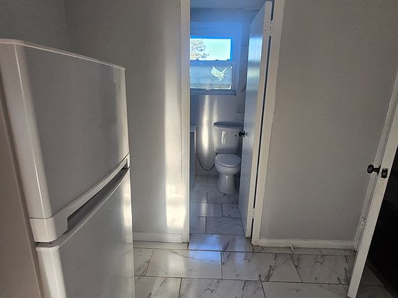 5th image of 909 Park Ave #D21a