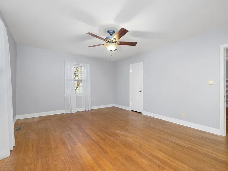 1396 Munford Ave — Photo 23