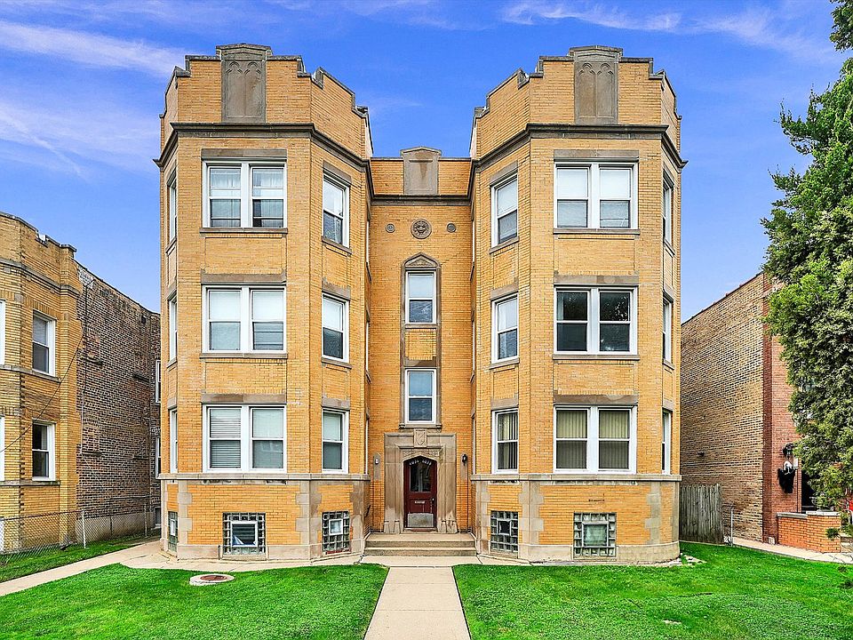 1st image of 6038 N Claremont Ave #2N
