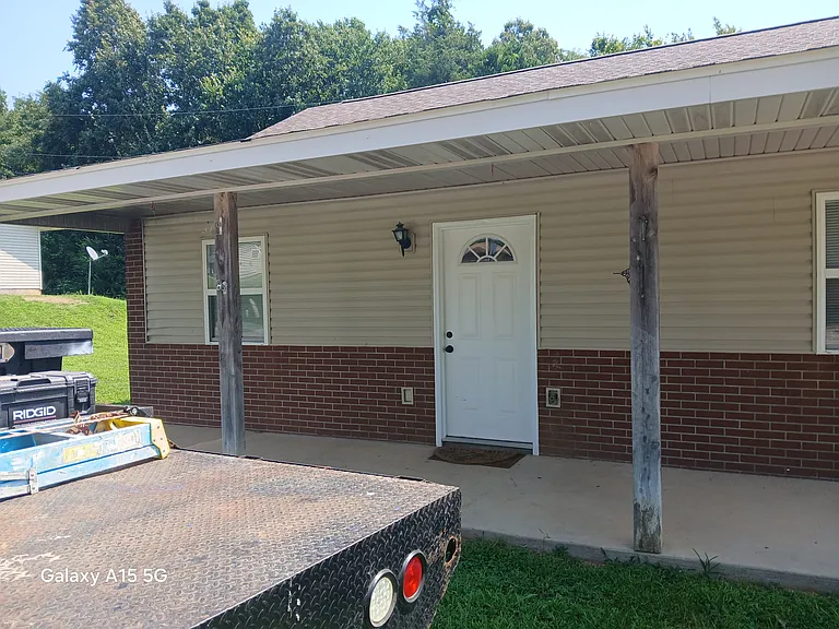 263 W Industrial Park Rd #E — Photo 1