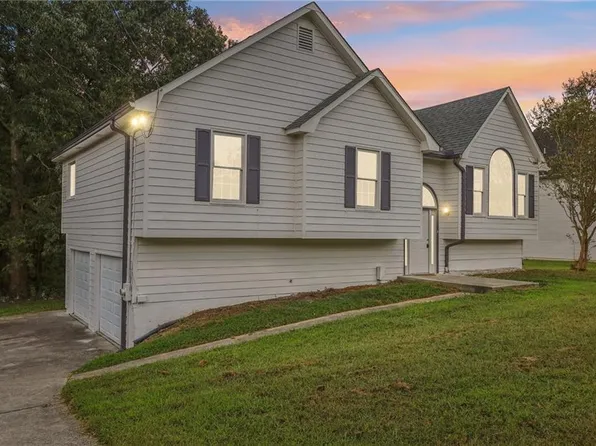150 Villa Ridge Ter, Dallas, GA 30157
