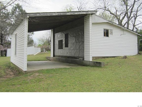 5th image of 508 E Tyler Ave
