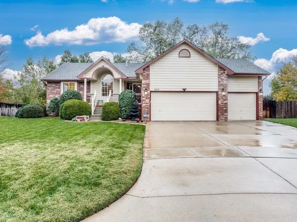 8815 W Britton Ct, Wichita, KS 67205