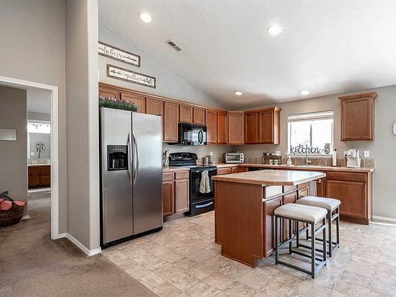 4th image of 5813 Westport Ln