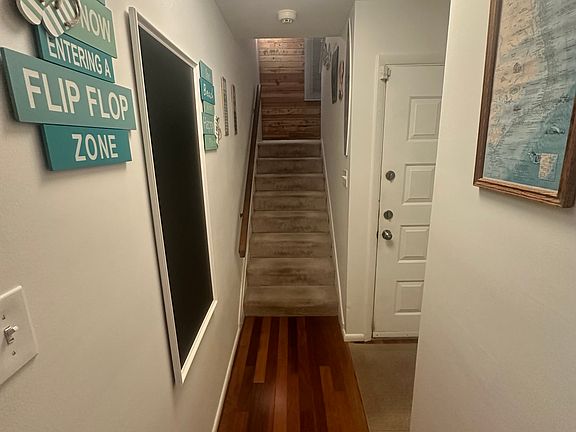 3rd image of 2499 Arctic Ave