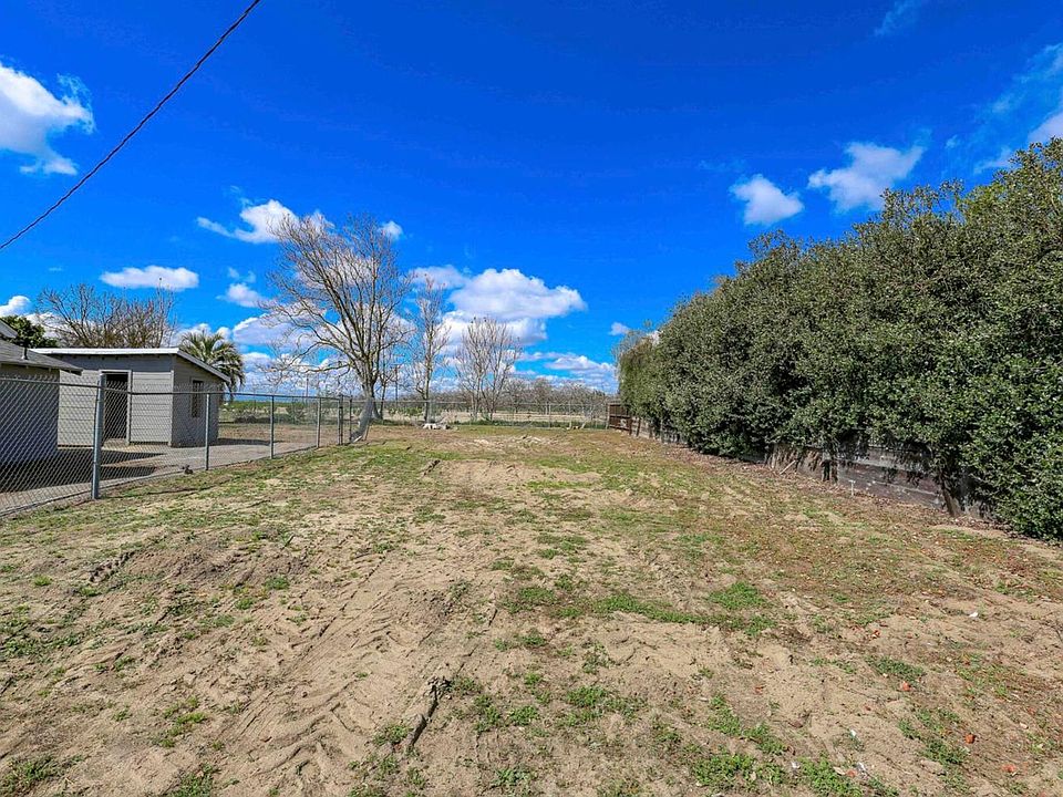 2nd image of 5637 Tully Rd