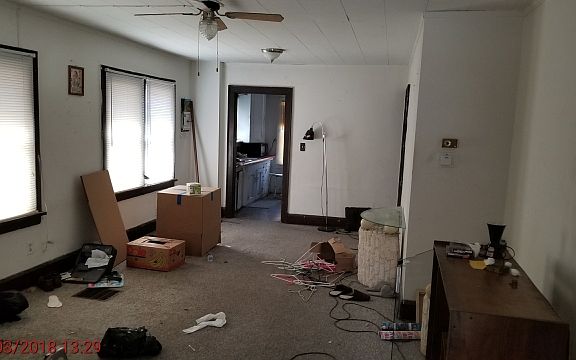 4th image of 706 N Central Ave