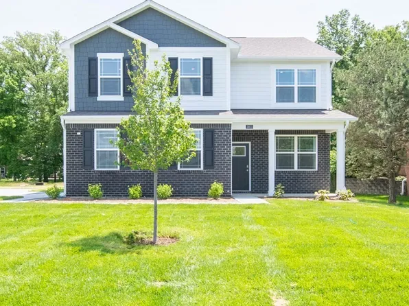 3811 S Village Row, New Palestine, IN 46163
