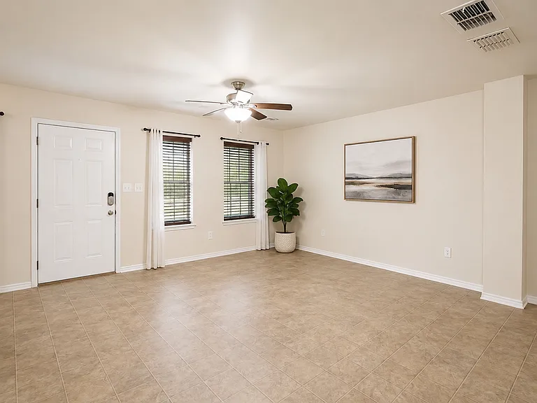 5419 Lost Hills Trl — Photo 4