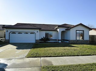 1133 Cousins Ct, Lemoore, CA 93245