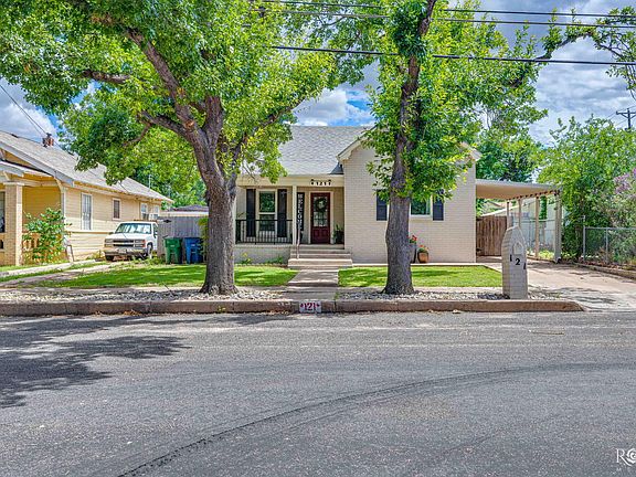 2nd image of 121 W Avenue B