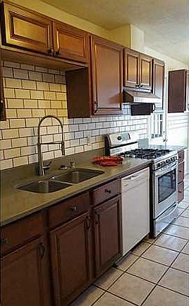 5th image of 10336 Bon Aire Dr