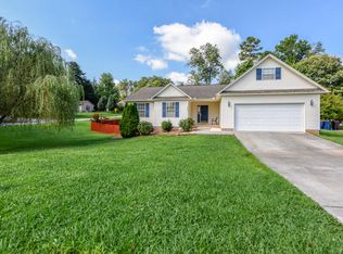 1503 Water Lily Ln, Maryville, TN 37801