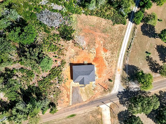 2nd image of 1439 County Road 4209