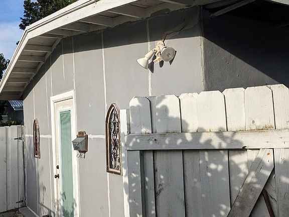 4th image of 9381 SW 177th St