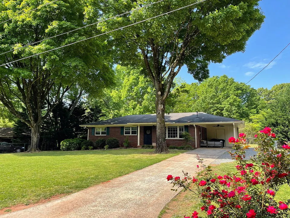 630 Elberta Dr