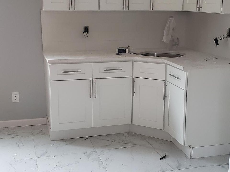 1st image of 4424 Edson Ave #2