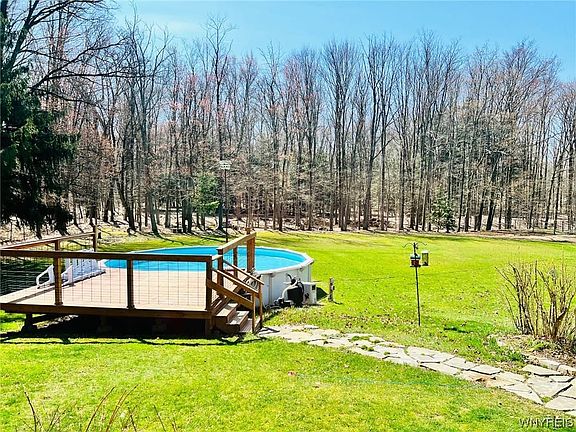 2nd image of 2459 Sandrock Rd