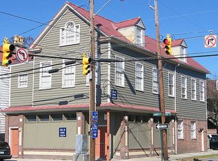 132 Spring St APT A, Charleston, SC 29403