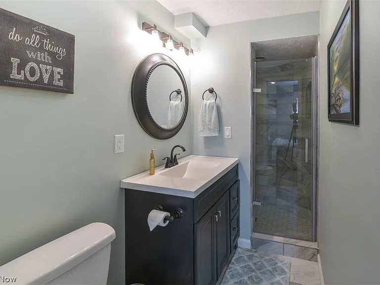 6153 Thunderbird Dr — Photo 17