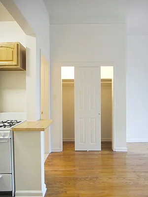 Rented by Balass Ralph, LREB | media 16