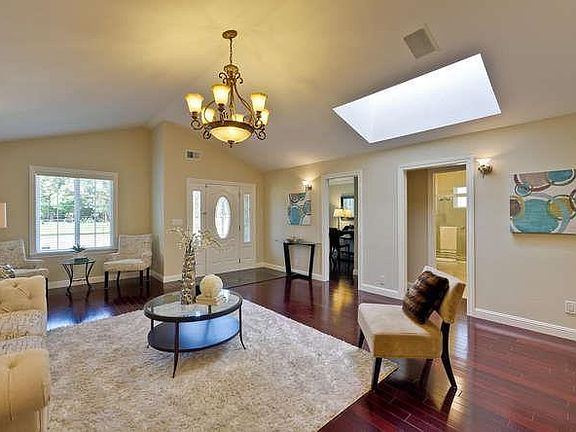 3rd image of 1146 Forest Creek Dr