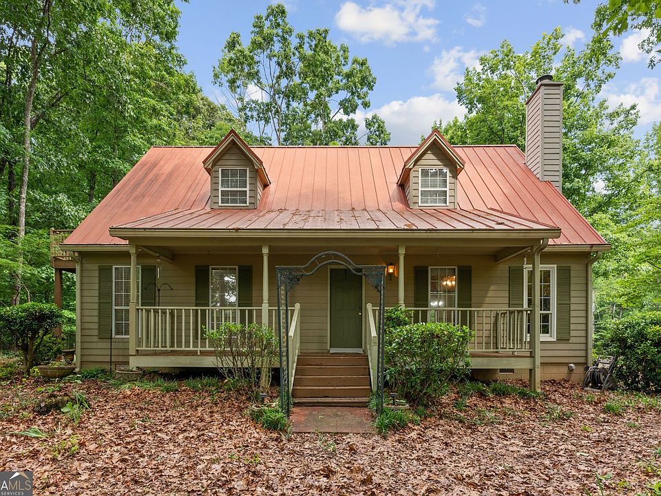 1st image of 2498 Forestdale Dr