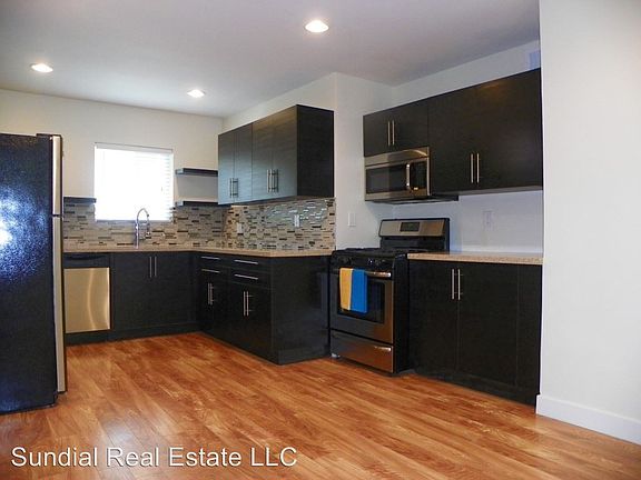 4th image of 4120 N 45th Pl APT 02