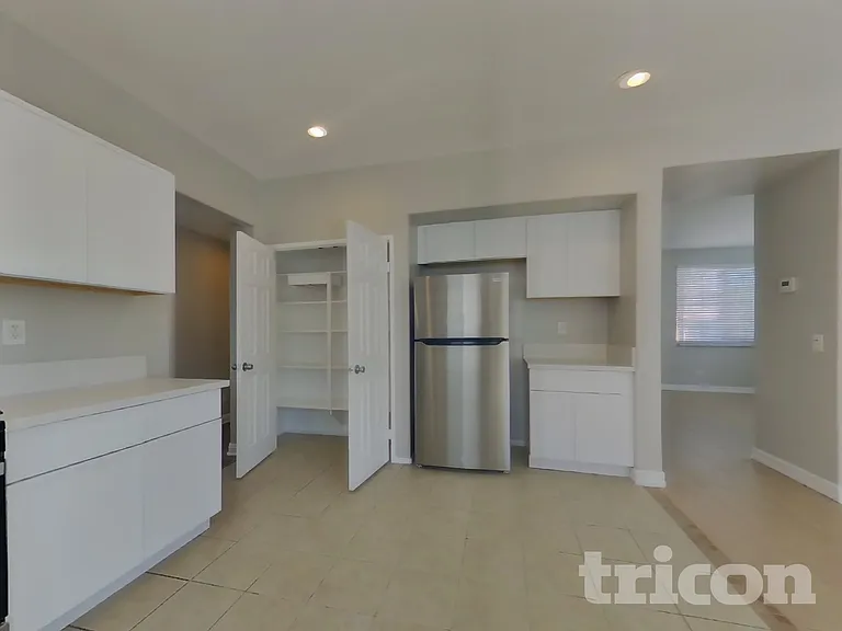 13741 Starshine Dr — Photo 4