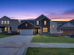 20983 Calabrese Dr, South Lyon, MI 48178