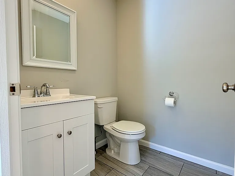 27 Jefferson St #1 — Photo 5