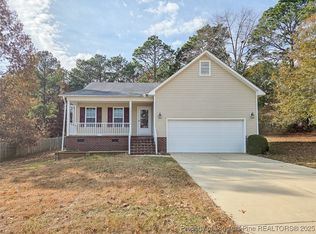 191 Wolfbridge Dr, Raeford, NC 28376