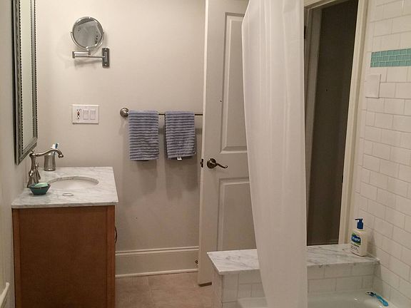 4th image of 600 S 49th St #3-C