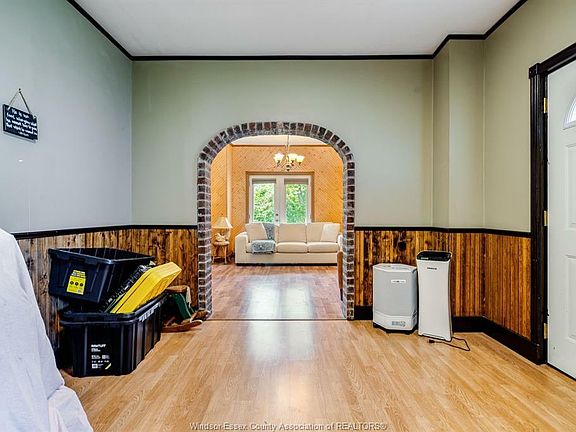 5th image of 1353 Orchard Blvd
