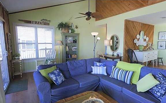 5th image of 195 Antilles Dr