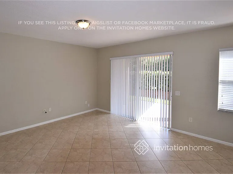7866 Jewelwood Dr — Photo 4