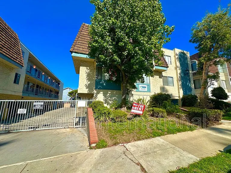 26120 Belle Porte Ave #3 — Photo 10