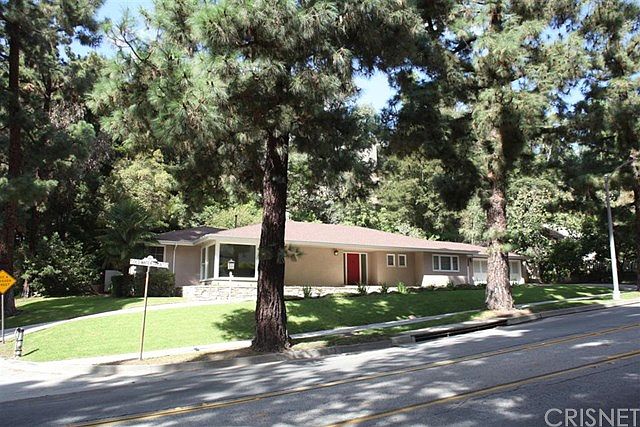 1st image of 1151 Coldwater Canyon Dr