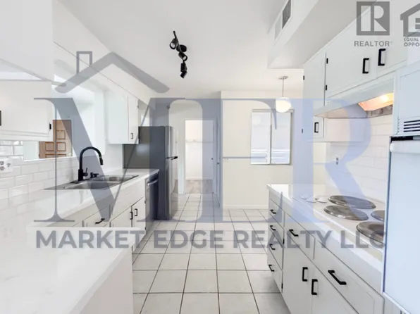 11221 N 103rd Ave, Sun City, AZ 85351