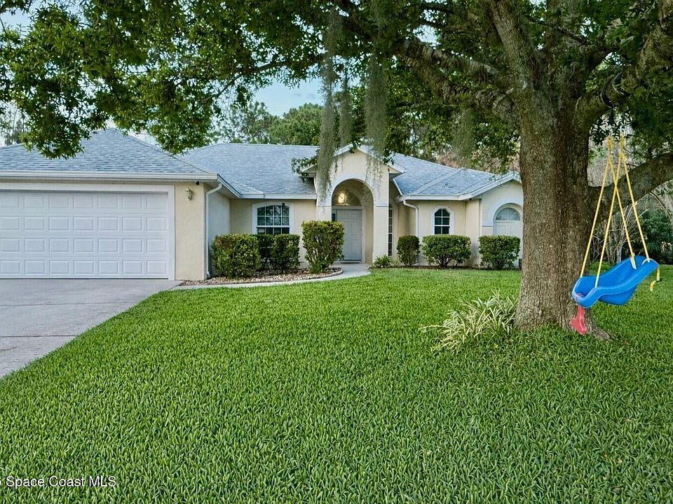 1st image of 904 Bryce Ln