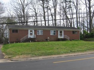 930 21st Avenue Ave #A, Hickory, NC 28601