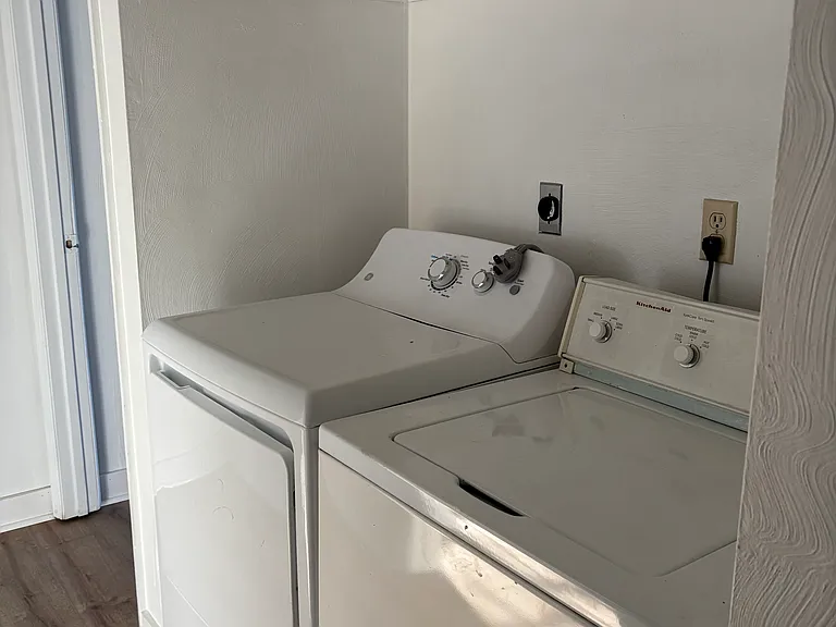 2806 Newton Ct #2806 — Photo 6