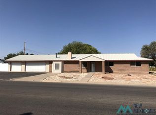 612 N Broken Arrow Rd, Roswell, NM 88201
