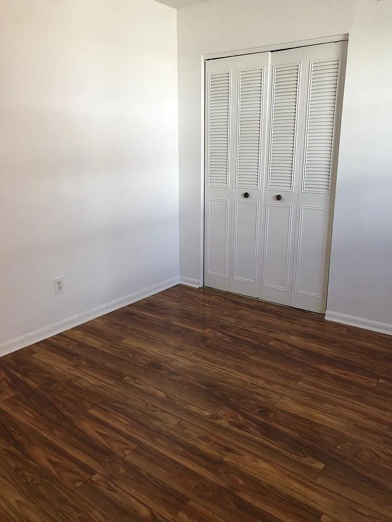 1 bed, 800 sqft, $980 — Photo 3