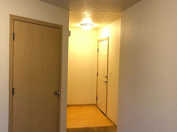 2nd image of 5515 NE 82nd Ave