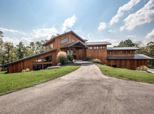 904 Rivers Edge Rd, Ozark, MO 65721