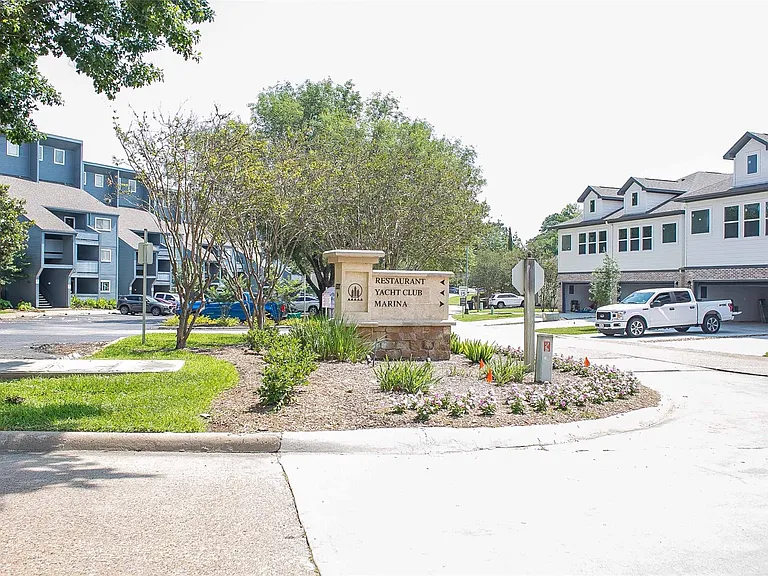12900 Walden Rd #220B — Photo 42