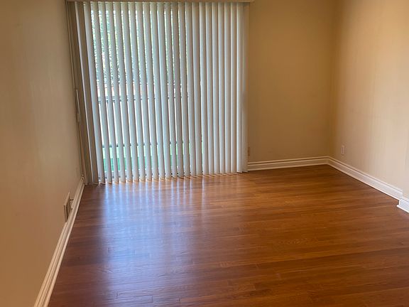 4th image of 23710 Michigan Ave Ste C